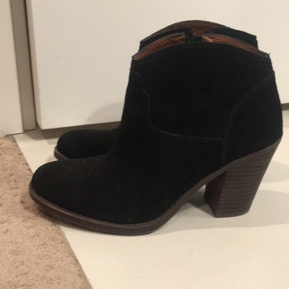 Lucky 🍀 Brand Boots